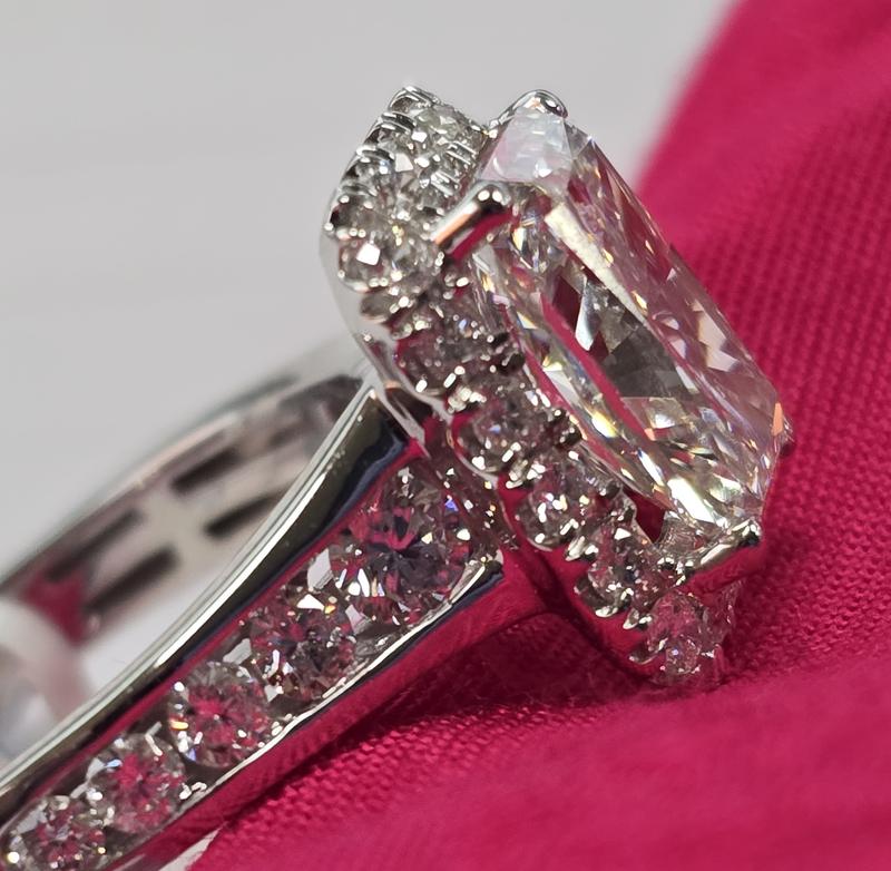 Customer carousel item 2.