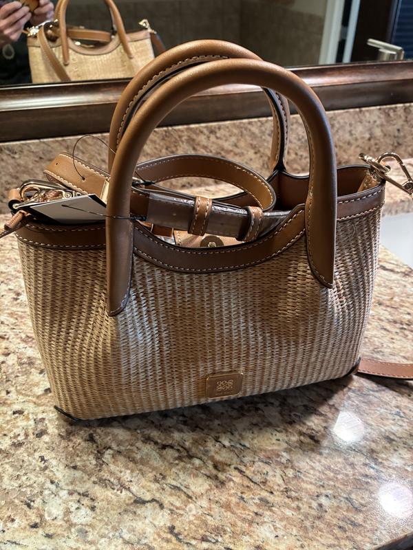 Customer carousel item 1.