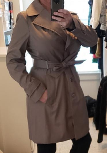 Side angle - I have a waist!