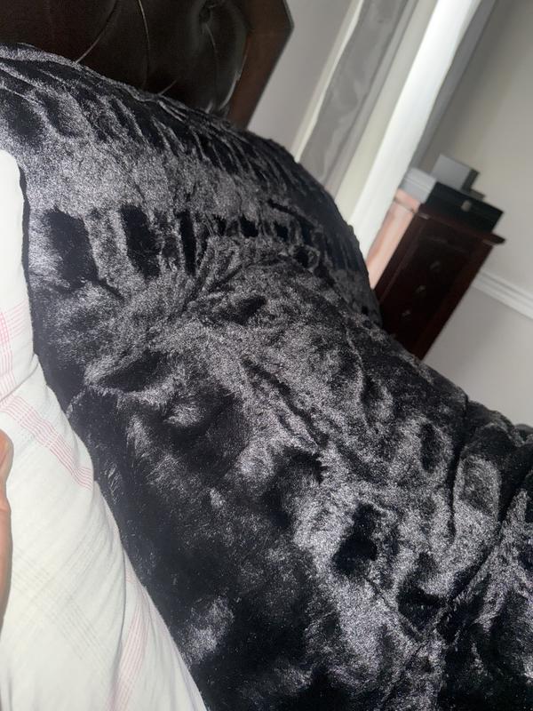 Pillow shams perfect size.