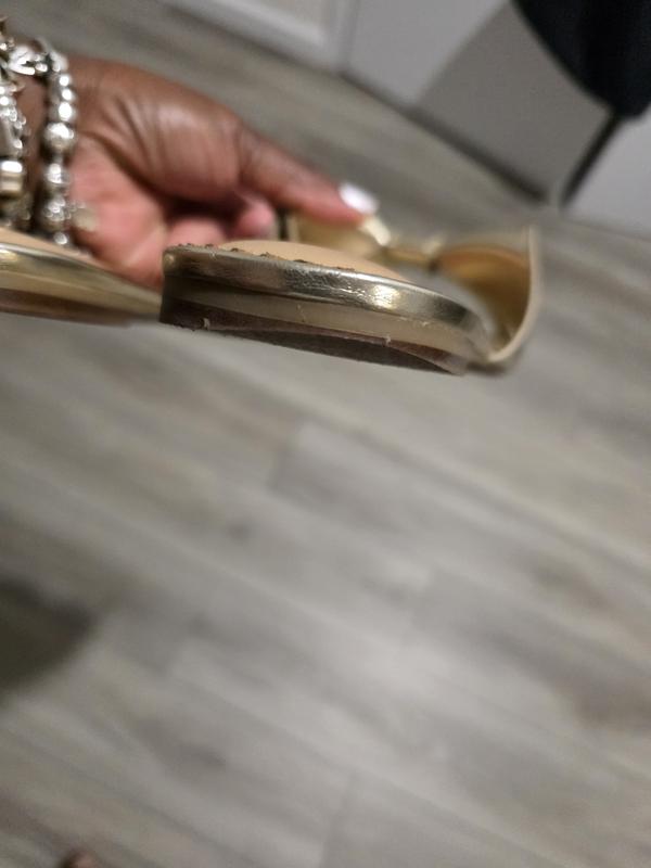 Customer carousel item 4.