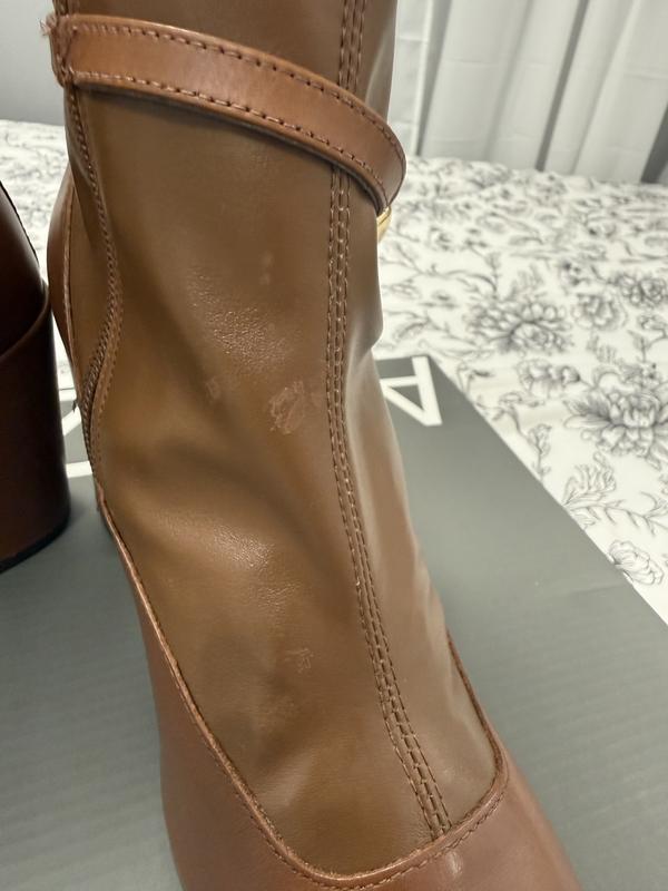 Customer carousel item 2.