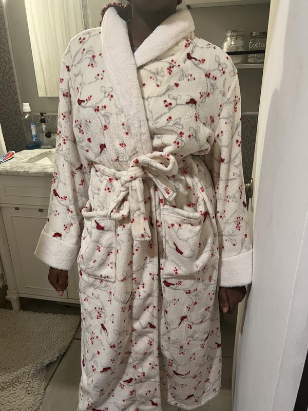 Looking good with the faux fur robe