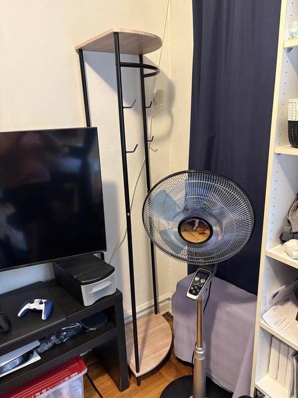 Customer carousel item 6.