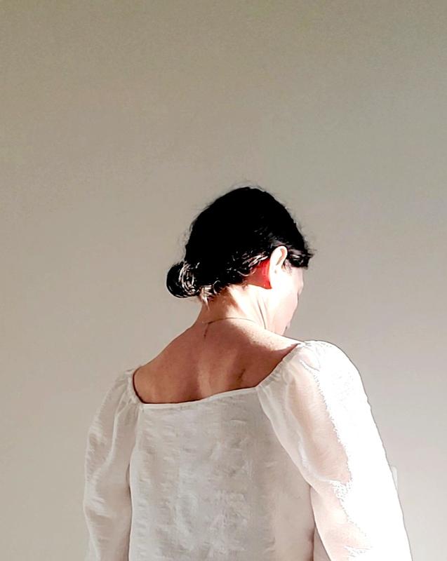 The cute square back!!