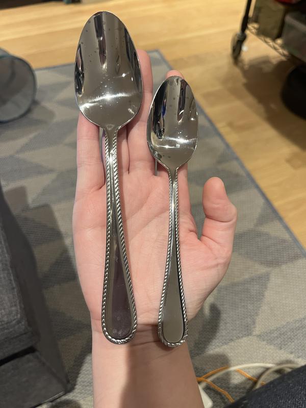 "Dinner spoon" and "teaspoon"