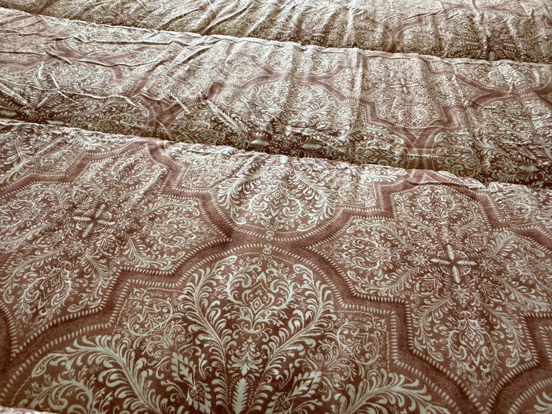 Medallion and floral pattern