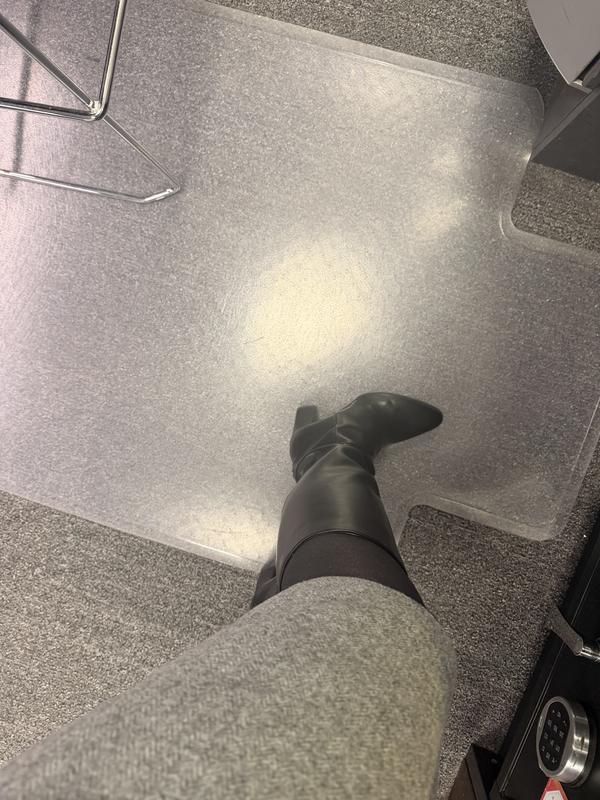 Customer carousel item 1.