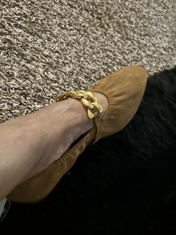 Customer carousel item 3.