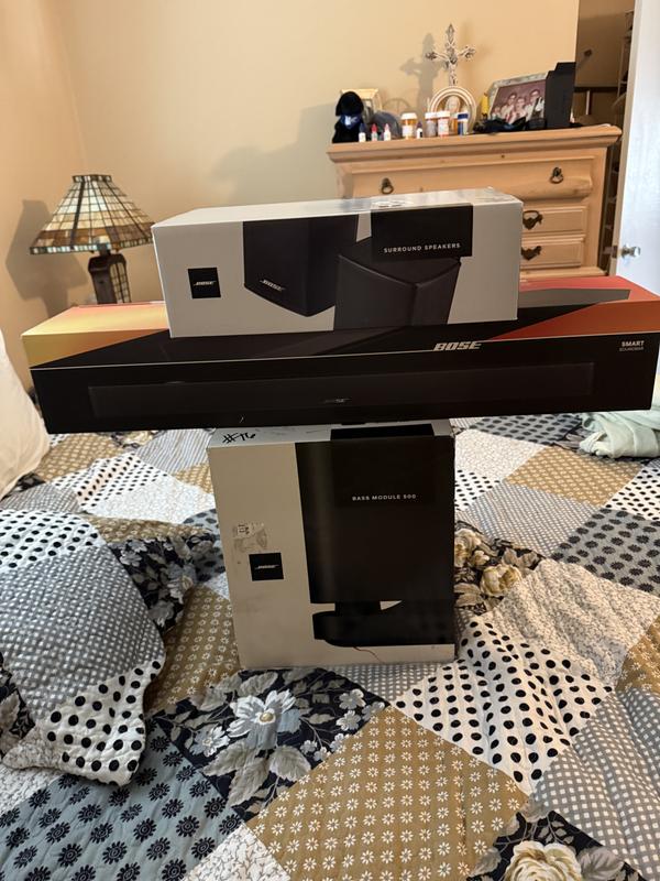 Bose Smart Soundbar 600 w/2x Wireless Surround Speakers,Bass