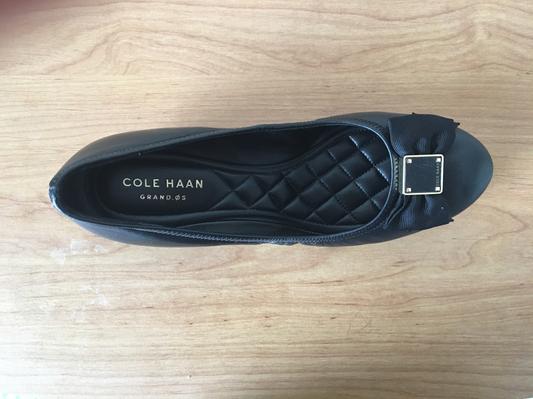 top view with a cute bow