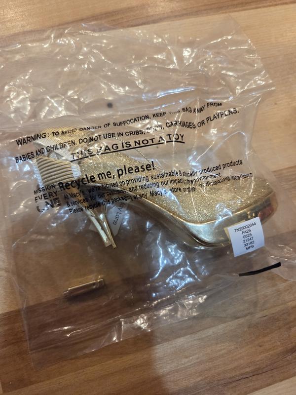 Customer carousel item 8.