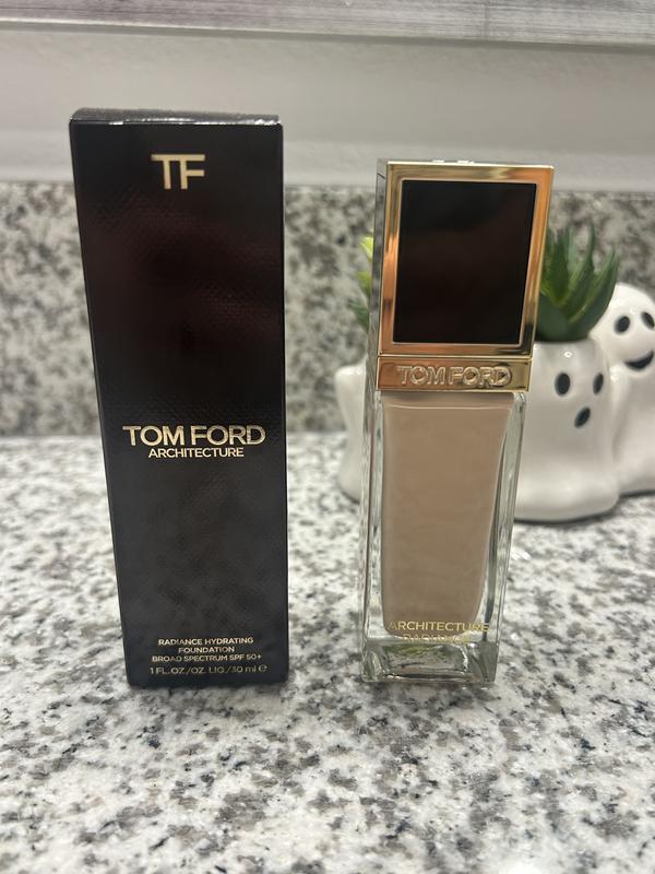 Tom Ford Architecture Radiance Hydrating Foundation Broad