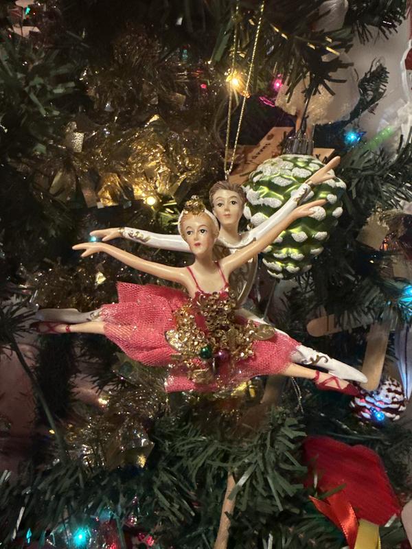 I purchased multiple - here it is featured on my tree. Came packed in bubble wrap but another one I got arrived broken in same packaging so check it when it comes