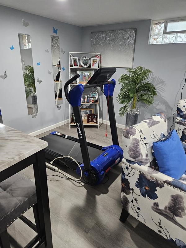 Customer carousel item 1.