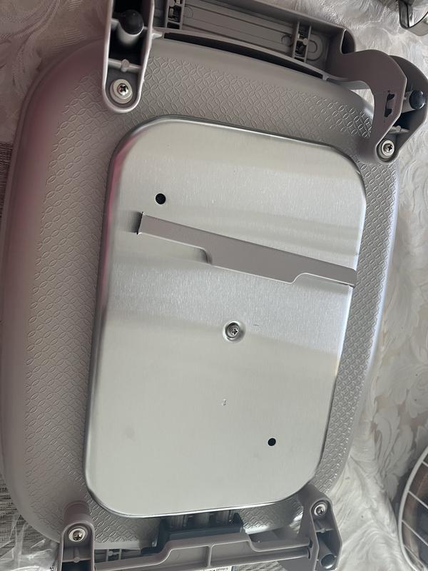 Little broken piece was in the pack along with manual inside. It seems no quality check was done before sending to the customer.