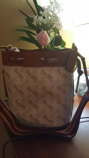 Coach bucket purse