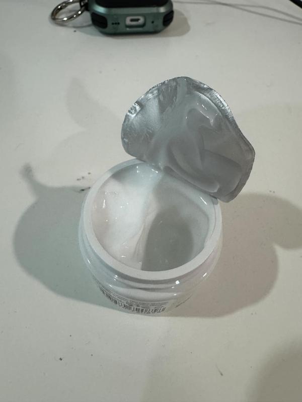 Inside cream very less than described on the marketplace