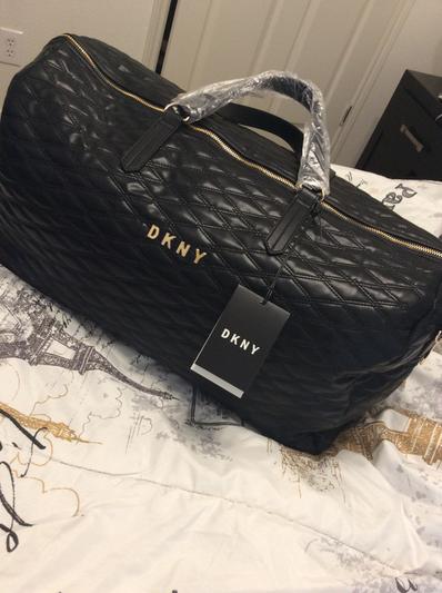 Dkny allure quilted barrel retailer large duffel