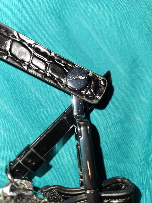 Strap and clasp as well as zipper