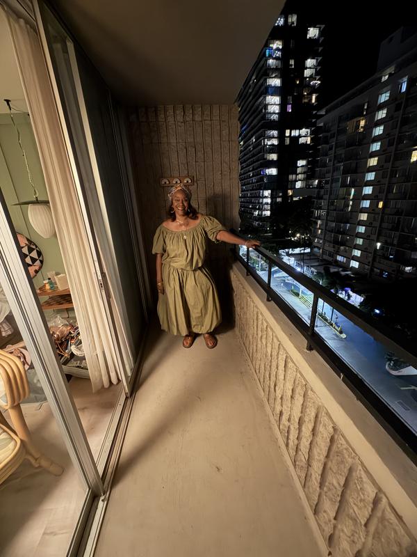 Customer carousel item 1.