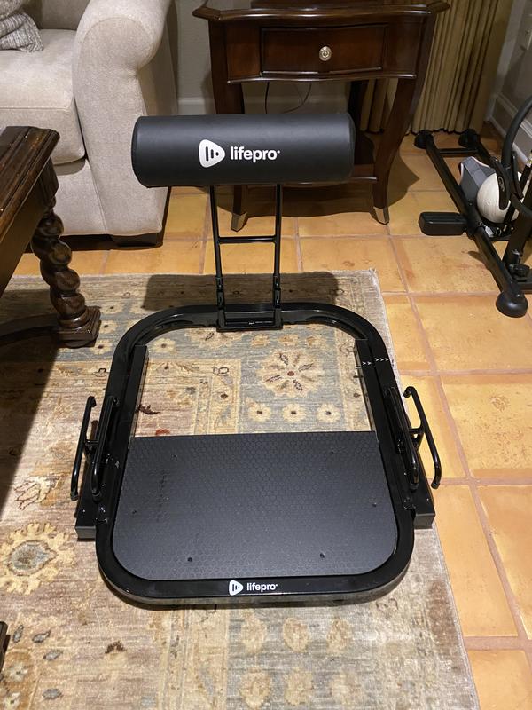 Regular size hip thrust that fits perfectly at home.