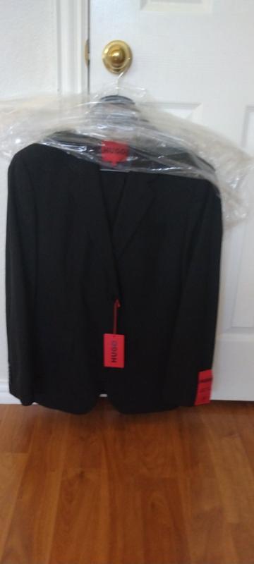 Suit delivered nicely. no  wrinkles.