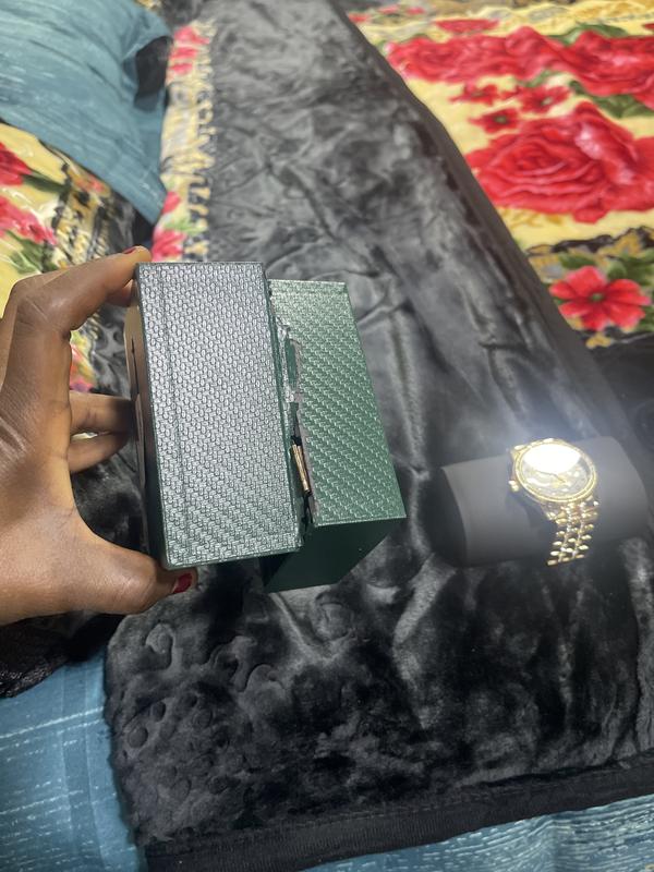 Customer carousel item 2.