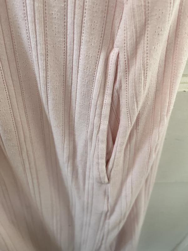 Love that it has pockets!