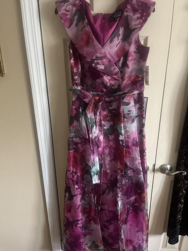 Customer carousel item 1.