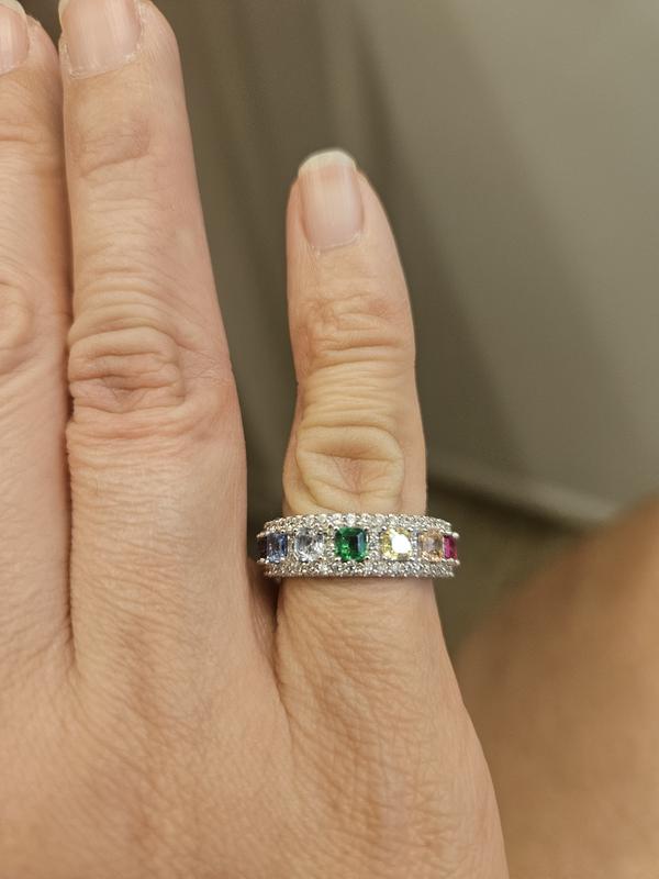 Customer carousel item 6.