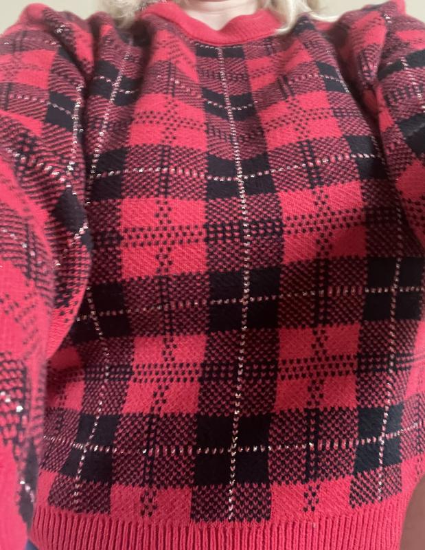 Another view, showing the pattern, puffy sleeves and neck and waistband.