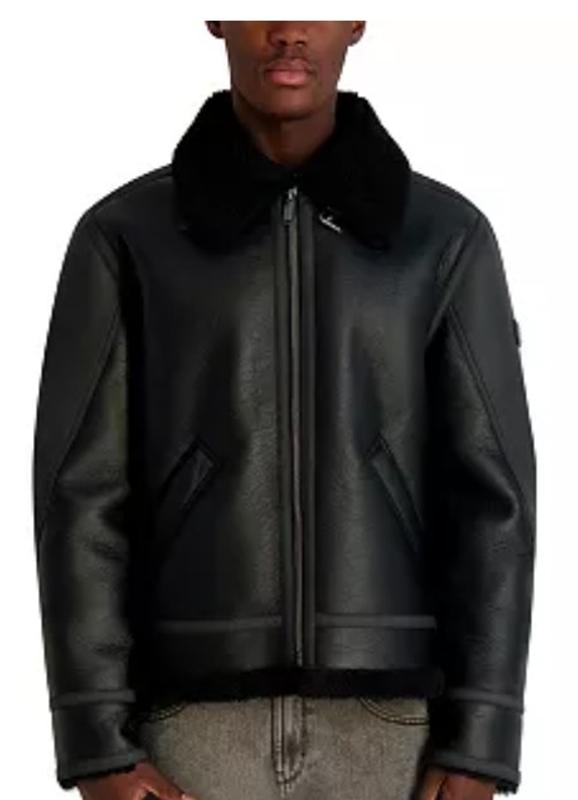 Brown one waa what i wanted in a 1x but the black one was what was ordered by rep & what i received.  Nothing alike!