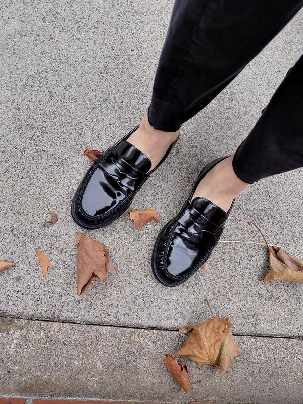 Fall is here w my closed toe loafer.