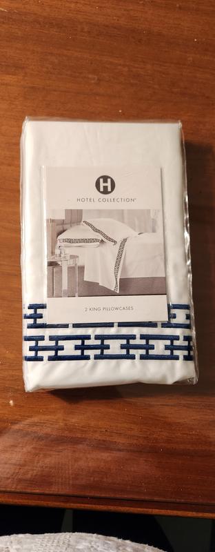 I received two packages of pillow cases instead of one and a Deep pocket Cal King sheet set