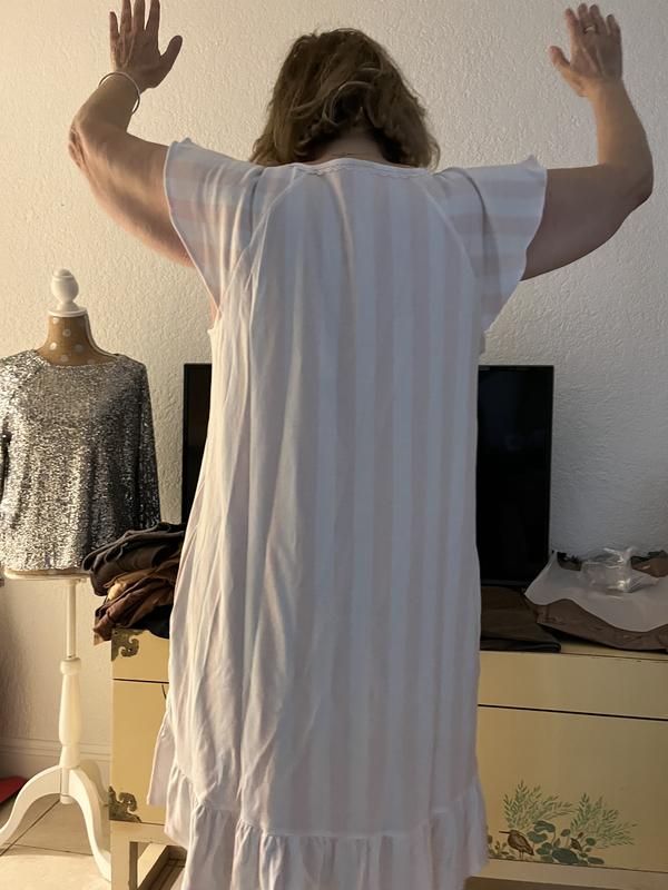 Customer carousel item 10.