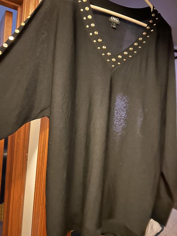 Shows the translucency