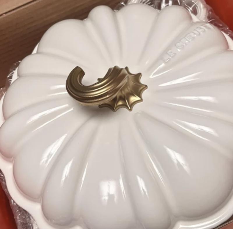 Customer carousel item 1.