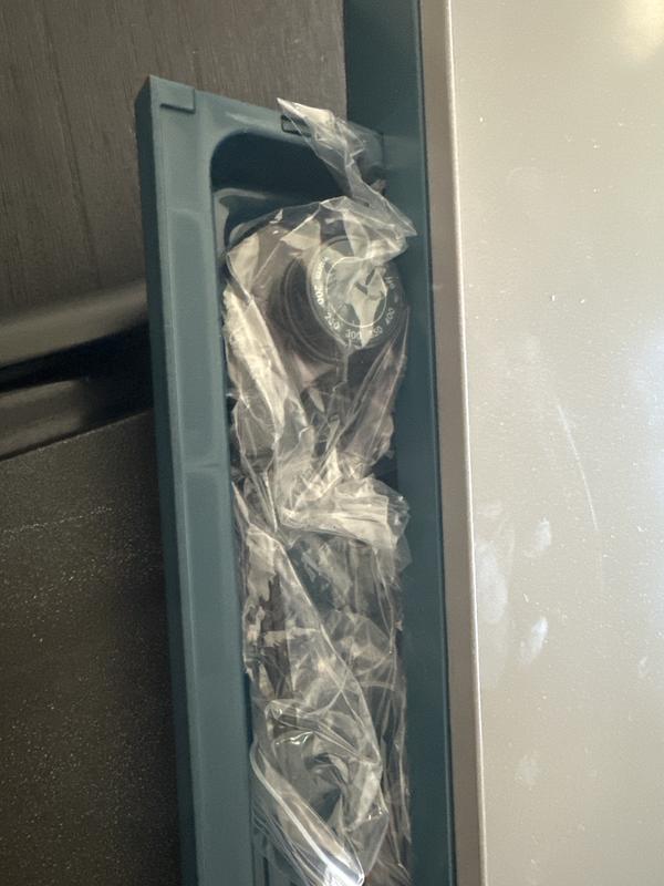 Customer carousel item 4.