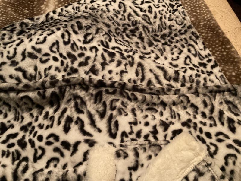 Just put two sides together n sew straight down