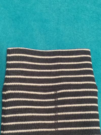 Hemmed sleeve end cuff