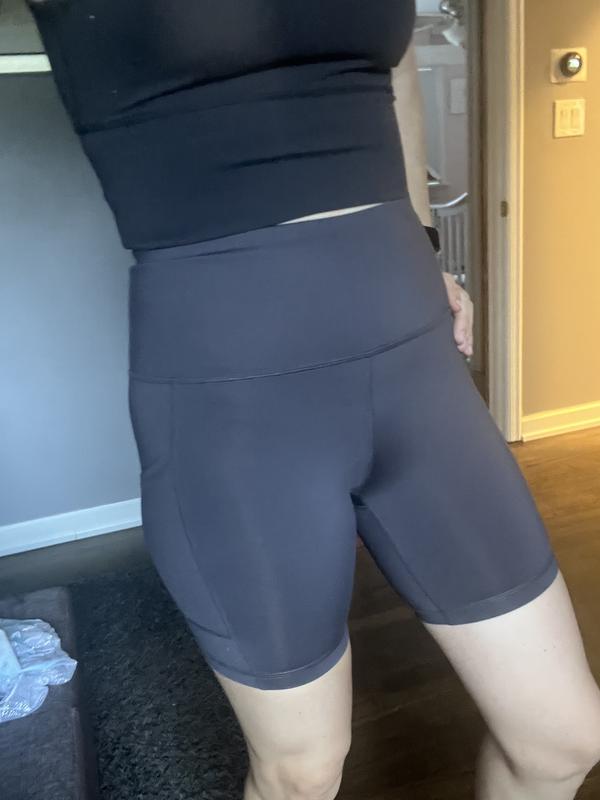 Perfect with a cropped top for working out