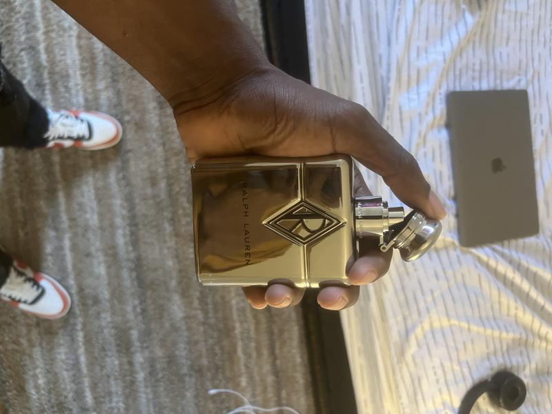 Customer carousel item 8.