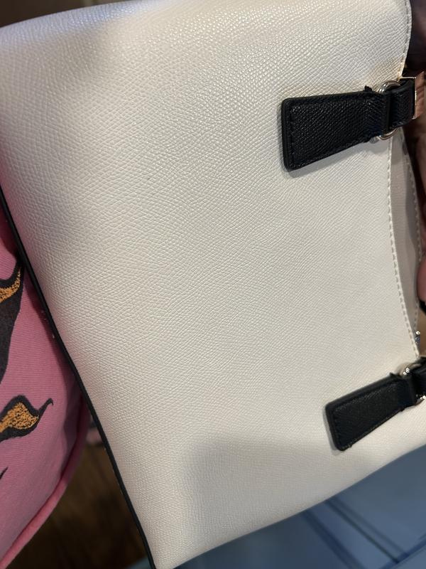 Customer carousel item 3.
