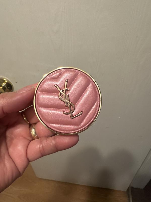 Very sleek! Very cute & so classsy