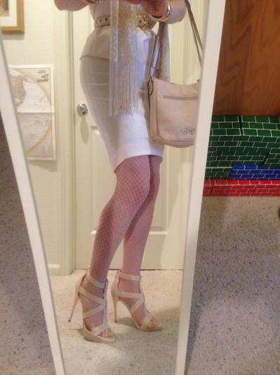 frape size 10, standing pic3