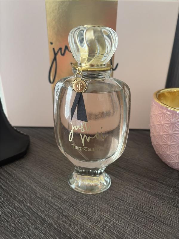 Customer carousel item 3.