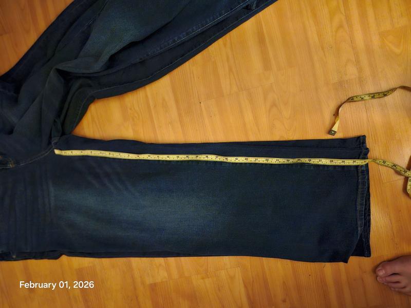 Customer carousel item 3.