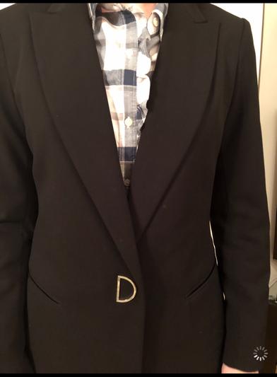 Close up of front “D” button