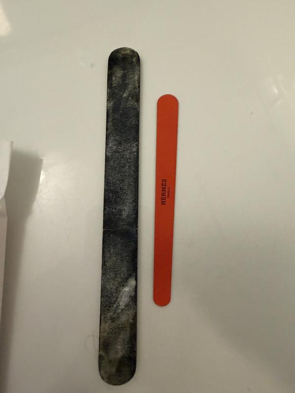 Customer carousel item 1.